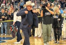 Geno Auriemma Grabs Headlines With Postgame Antics As UConn Hits 25th Final Four