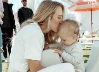 Charissa Thompson, Erin Andrews & More React as Brittany Mahomes Announces Personal News