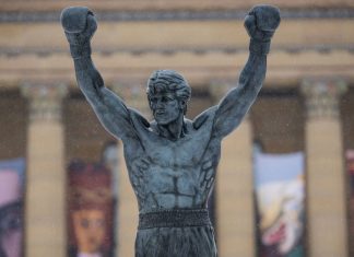“Rocky Is Make-Believe”: Philadelphia Replaces Iconic Movie Statue With Real-Life Boxing Legend