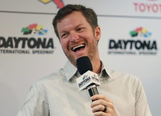 Insider Warns Entire Garage as Dale Jr’s NASCAR Champ Forces Early Championship Calls