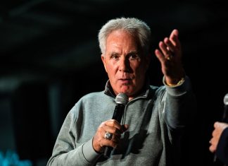 Fans Divided as Darell Waltrip Raises Voice Against NASCAR’s $50,000 Penalty Amidst Ongoing Beef