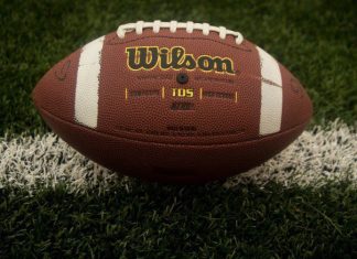 4-Loss Big Ten Team Among Highest Private Jet Spending Programs