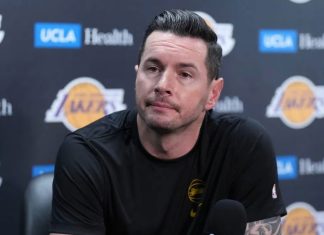 Lakers Introduce Interim PA Announcer vs. Nets, JJ Redick Opens Up on Lawrence Tanter’s “Iconic” Legacy