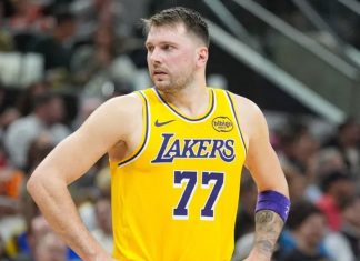 Luka Doncic Shows Kind Gesture as Fans Surround His Car in Middle of Street