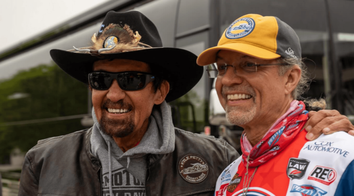 Richard Petty’s Son Reveals Stunning Turnaround of Historic Garage Burden That Rewrote Family Fortune