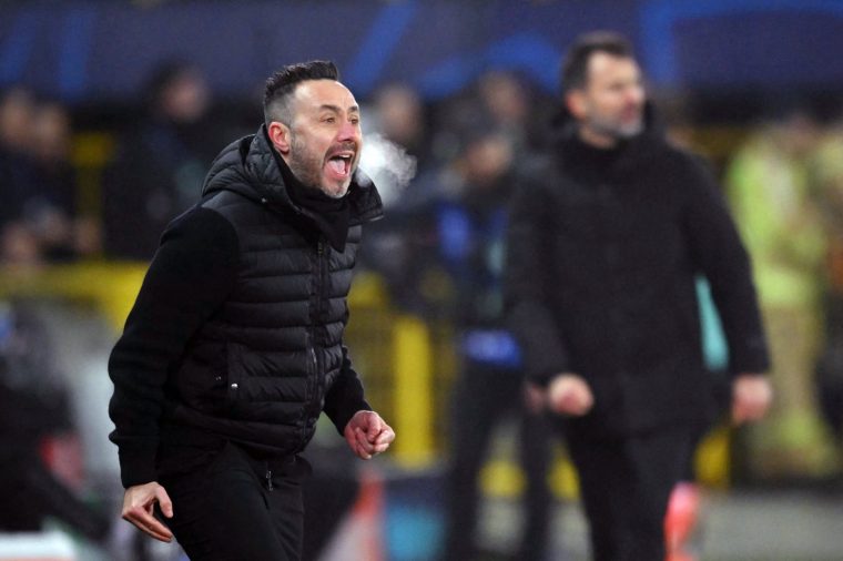 Marseille's Italian head coach Roberto De Zerbi gives instructions to his players during the UEFA Champions League, league phase day 8, football match between Club Brugge KV and Olympique de Marseille, at the Jan Breydel Stadium in Bruges on January 28, 2026. (Photo by NICOLAS TUCAT / AFP via Getty Images)