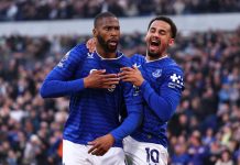 Everton plot £100m summer war chest as Moyes targets three key transfers