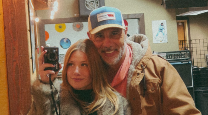 Who is Glenn Cadrez’s Girlfriend Mikayla Young? What is the Age Difference Between the Couple? All About NFL Legend’s Relationship