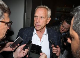 Under-Fire Giants Co-Owner Plans $10.8B Ownership Move Amid Jeffrey Epstein Connections