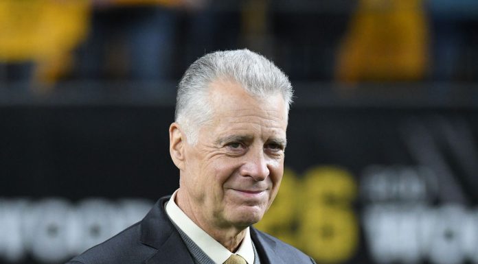Steelers Owner Sets Expected Deadline for Aaron Rodgers’ Decision Amid Kirk Cousins Rumors
