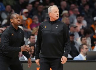 Rick Barnes Addresses Associate Job Offer Outside Tennessee Before Elite Eight Game vs Michigan