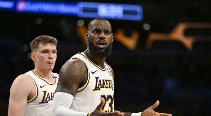 Fans Call Out NBA After Lakers-Magic Report Reveals Controversial Call on LeBron James Was Incorrect