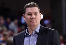 “Arizona’s Going to Have Another Good Coach”: Tommy Lloyd Addresses Arizona Future as UNC Rumors Continue to Swirl