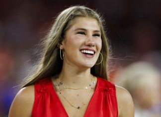 Chiefs Heiress Ava Hunt Marks Major Milestone as Tavia and Gracie Hunt Lead Congratulations