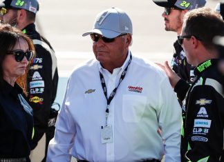 Rick Hendrick’s Crew Chief Handed Rare Praise After Pulling Off the Unimaginable