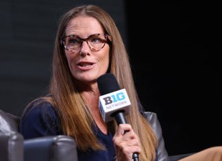 Who Is Kim Barnes Arico? Michigan Wolverines Women’s Basketball Head Coach’s Husband, Parents, Ethnicity, Net Worth & More