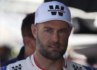 “P*sses Me Off”: SVG Displays Rare Frustration as He Self Incriminates Himself Over Martinsville Mistake