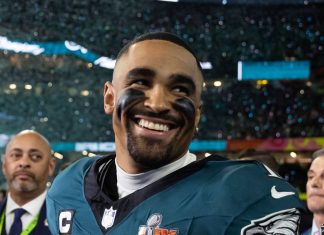 Eagles Star Shares Unexpected Reason Jalen Hurts Wouldn’t Take Snaps From Him at Eagles Camp