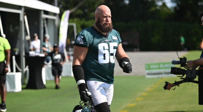 Lane Johnson Explains Why Eagles’ Run Game Struggled After Confirming Decision to Return