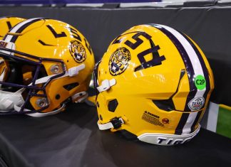 Ole Miss Legend With Dual-Sport Athlete Son Ditches Pete Golding & Sends 2-Word Message on $91M Rival HC