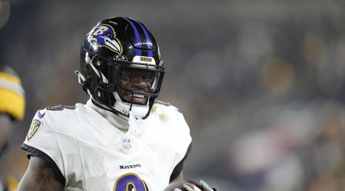 Lamar Jackson to Receive Help as Ravens Predicted to Target Injury-Prone Prospect With Reclaimed First-Round Pick