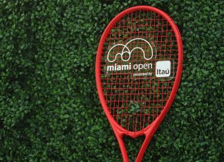 Miami Open Disrupted as Chair Umpire Nearly Falls After Shocking Equipment Malfunction