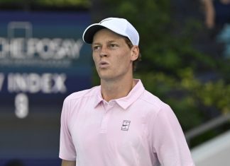Jannik Sinner Apologizes to Opponent at Net After Heckler Sparks Chaos at Miami Open
