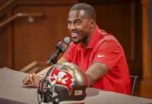 Lavonte David Reveals Next Steps After Announcing Retirement Post 14 Years With Buccaneers