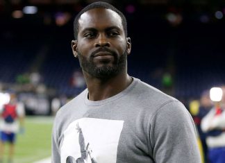 Michael Vick Makes Tough Coaching Admission Days After Seeking Deion Sanders’ Help