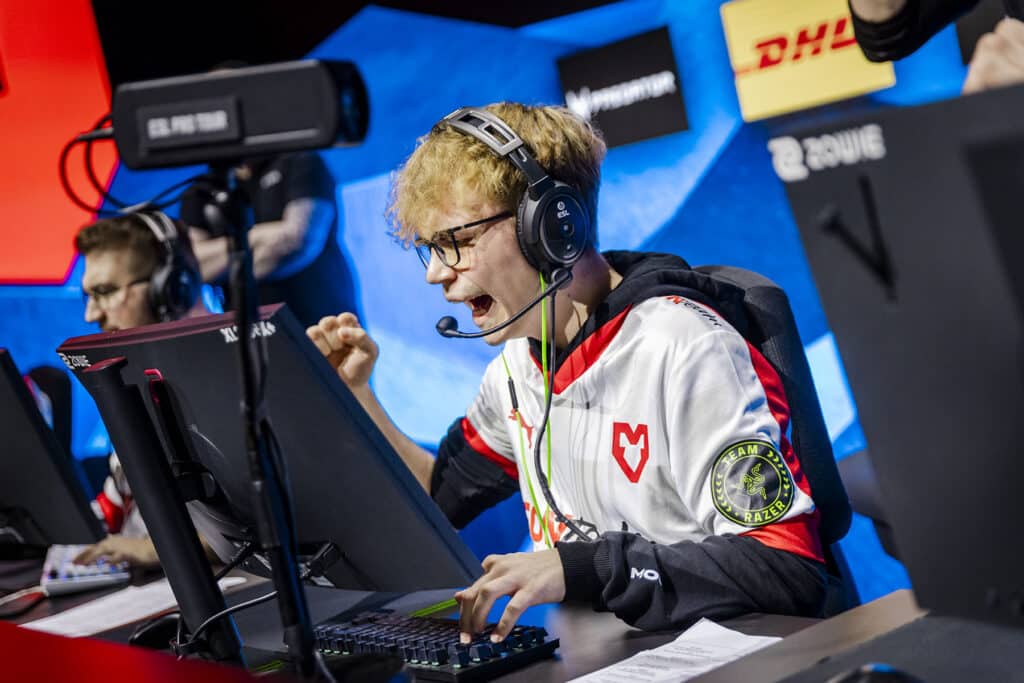 Image of MOUZ Counter-Strike player competing at IEM Cologne 2025