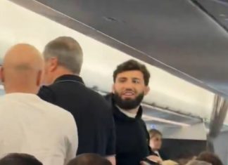 Arman Tsarukyan Kicked Off American Airlines Flight Over Bizarre Reason: “Absolute Madness”