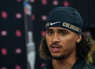 Julian Lewis Honors Special Person at Colorado Football Spring Game