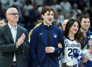 “Pull Yourself Together”: Dan Hurley’s Wife Opens Up About Her Most Embarrassing Moment
