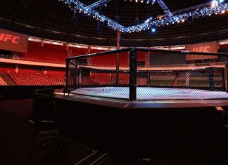 MMA Fighter Chokes Out Drunk Tourist After Inappropriate Move Toward Woman