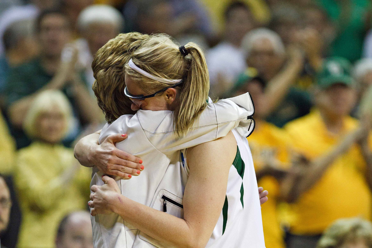 Kim Mulkey, Melissa Jones