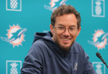 Chargers GM Reveals Mike McDaniel’s Creative Strategy to Secure Free Agency Targets