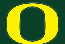 Prayers Pour In as Oregon Hall of Fame QB Dies at 91