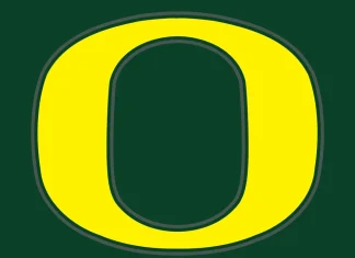 Prayers Pour In as Oregon Hall of Fame QB Dies at 91