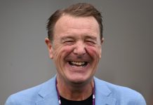 Phil Tufnell: The day I met the Dalai Lama in an Irish pub