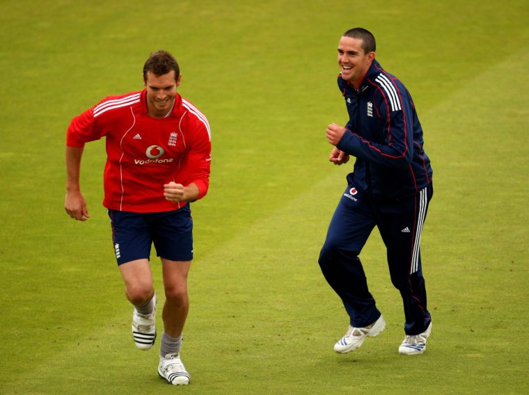 LONDON - JUNE 27: Chris Tremlett (L) and Kevin Pietersen warm up during the England Cricket Net session at Lord's on June 27, 2008 in London, England. (Photo by Richard Heathcote/Getty Images)
