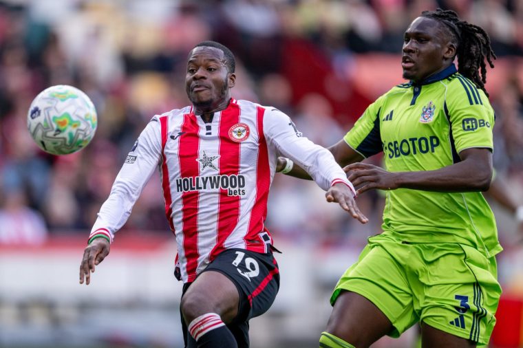 BRENTFORD, ENGLAND - APRIL 18: Dango Ouattara of Brentford FC and Calvin Bassey of Fulham in action during the Premier League match between Brentford and Fulham at Gtech Community Stadium on April 18, 2026 in Brentford, England. (Photo by Sebastian Frej/MB Media/Getty Images)