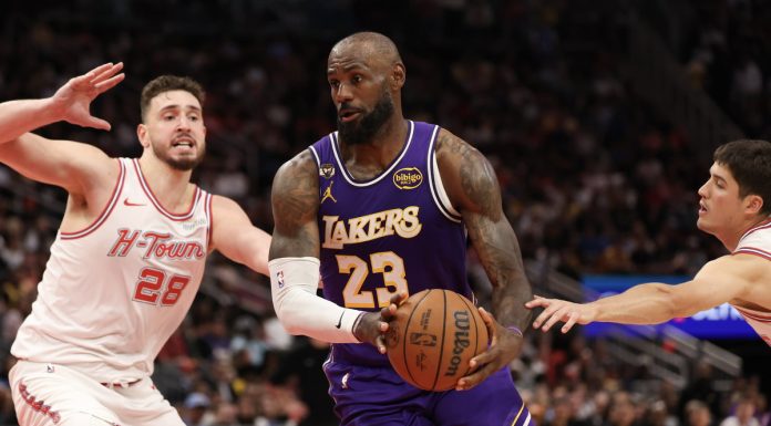 Lakers-Rockets Preview: How Will Houston Try to Guard LeBron James?