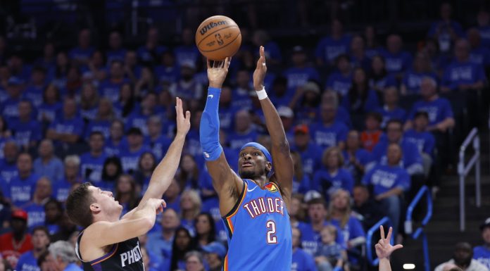 Shai Gilgeous-Alexander’s 13th Straight 25-Point Playoff Game Leads Thunder to Win vs Suns