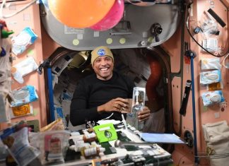 Who Is Victor Glover? Meet Ex-College Football Athlete Turned NASA’s Artemis II Pilot