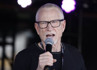 Mark Martin Blames Ford for Being a ‘Miser’ Betraying NASCAR in Favor of F1