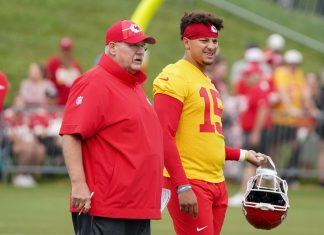 Andy Reid Is “Hell-Bent” on Improving Patrick Mahomes’ Protection Amid Chiefs QB’s ACL Recovery – Report