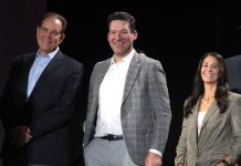 “He Is Unique”: CBS’s Jim Nantz Defends Tony Romo Amid Criticism Over Broadcasting Decline