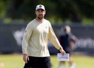 Raiders Sign Veteran QB Days After Klint Kubiak Seemingly Confirmed Plans for Fernando Mendoza