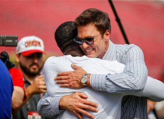 Lavonte David Reveals Untold Promise Tom Brady Made to Him That Led to Buccaneers’ Super Bowl Run