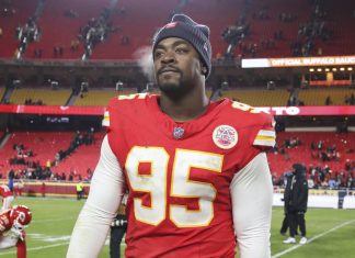 Chiefs Reportedly in Talks With NFC Rival to Trade Up & Land Potential Partner for Chris Jones